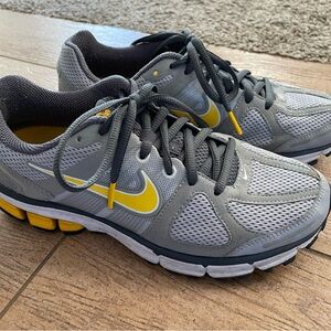 Nike Dual-Tone Athletic Sneakers